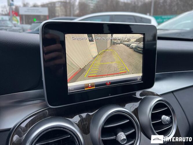 Mercedes C 300 43 interauto-car
