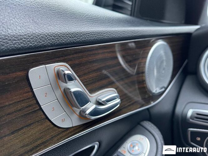 Mercedes C 300 49 interauto-car