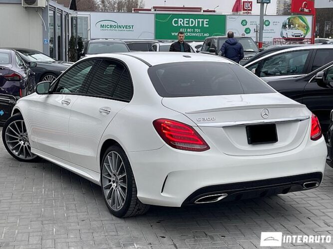 Mercedes C 300 38 interauto-car