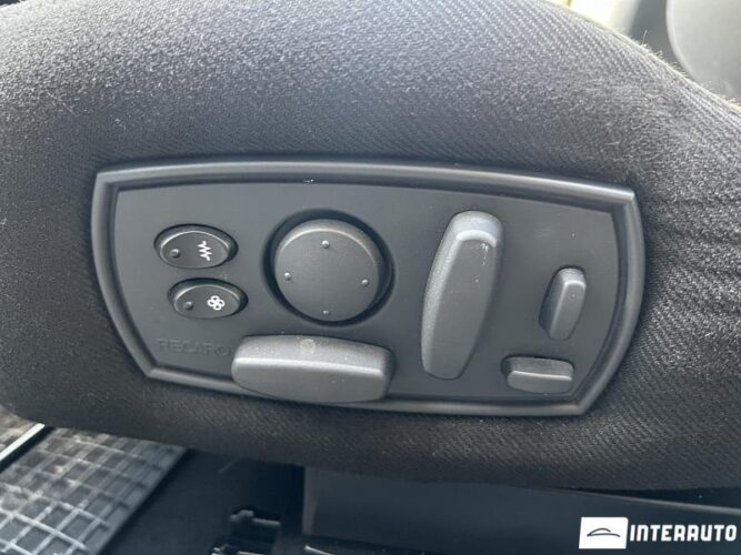 Renault Captur 42 interauto-car