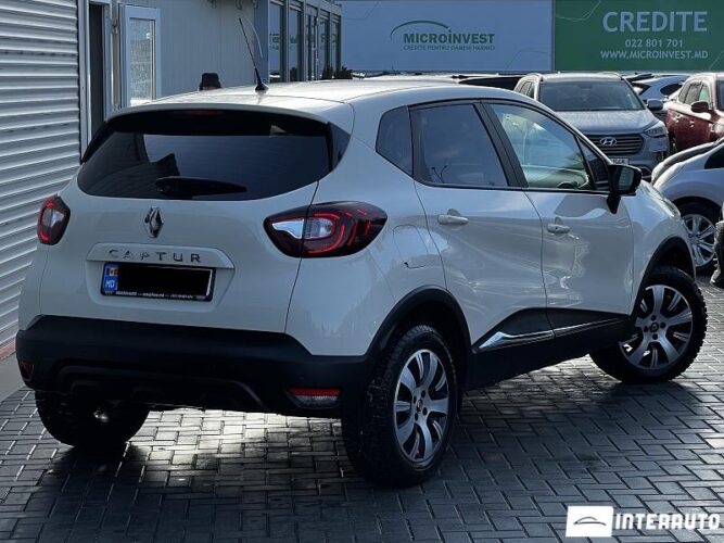 Renault Captur 31 interauto-car