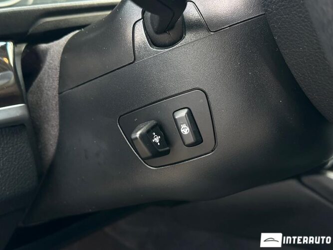 BMW 528 45 interauto-car