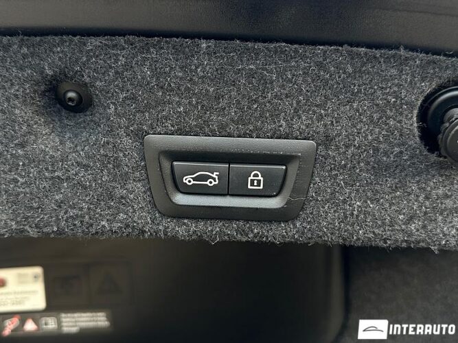 BMW 528 60 interauto-car