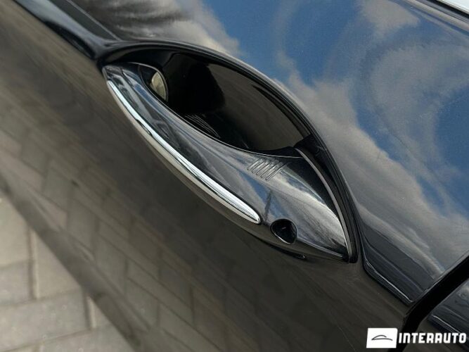 BMW 528 40 interauto-car