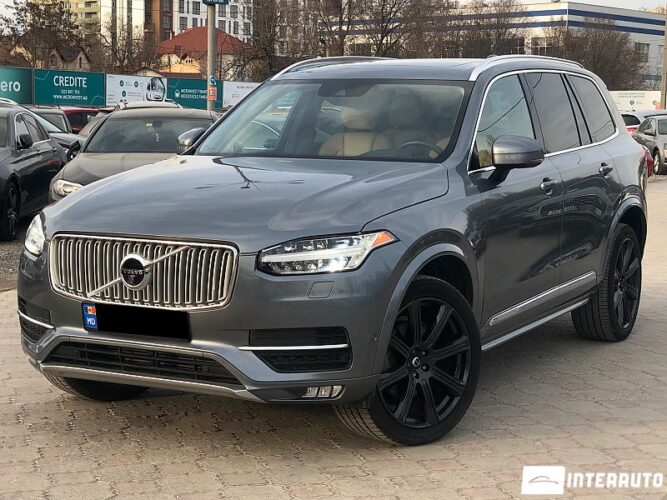 Volvo XC 90 30 interauto-car