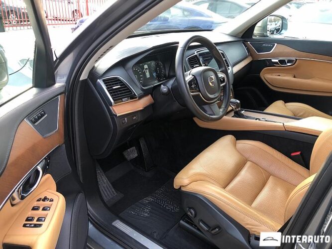 Volvo XC 90 36 interauto-car