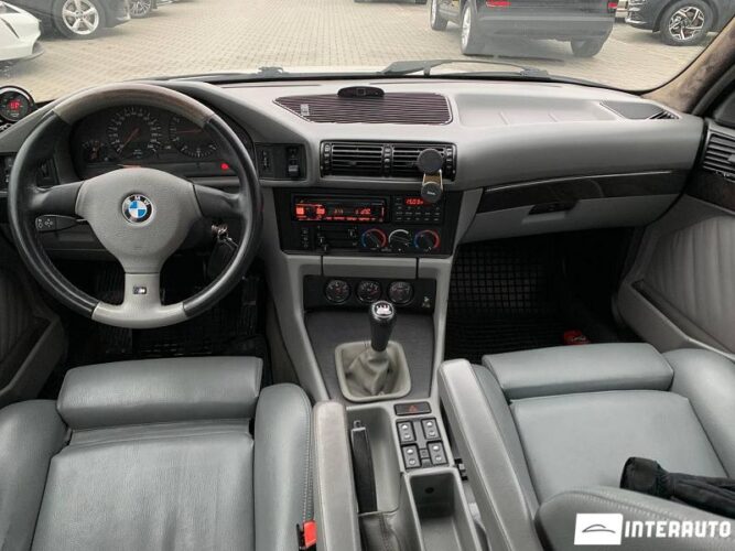 BMW 520 35 interauto-car
