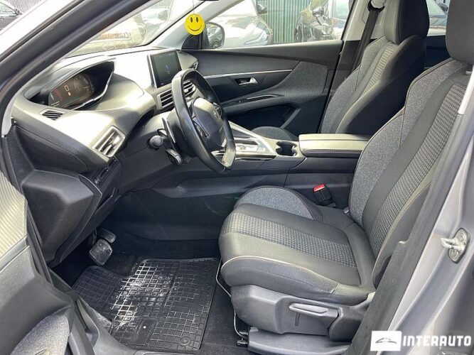 Peugeot 5008 42 interauto-car