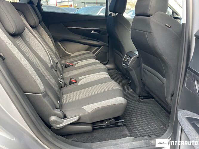 Peugeot 5008 45 interauto-car