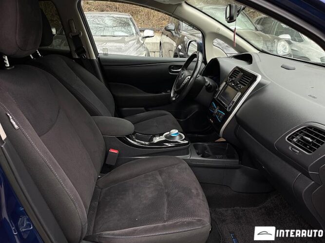 Nissan Leaf 47 interauto-car