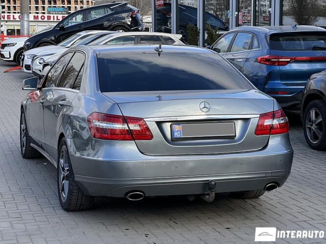 Mercedes E 350 34 interauto-car