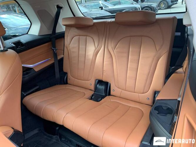 BMW X7 4.0i 52 interauto-car