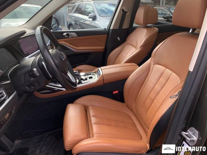 BMW X7 4.0i 40 interauto-car