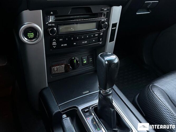 Toyota Land Cruiser Prado 42 interauto-car