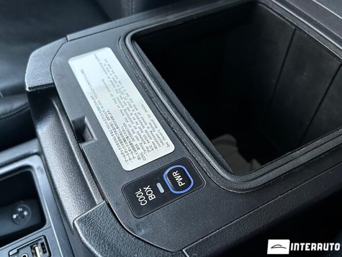 Toyota Land Cruiser Prado 44 interauto-car