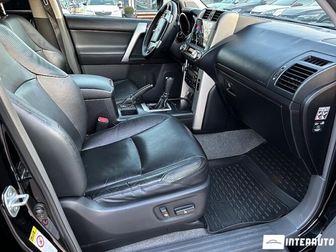 Toyota Land Cruiser Prado 45 interauto-car