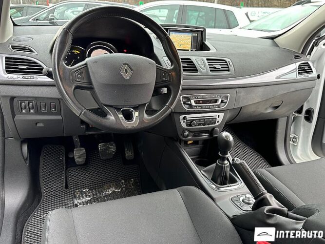 Renault Megane 38 interauto-car