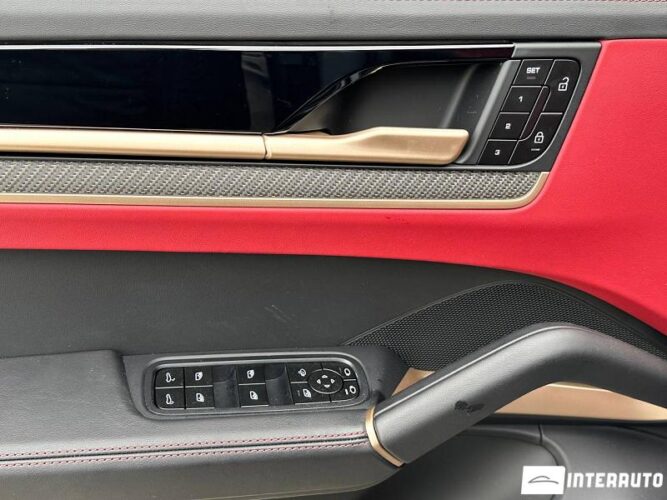 Porsche Cayenne Turbo GT Coupe 28 interauto-car