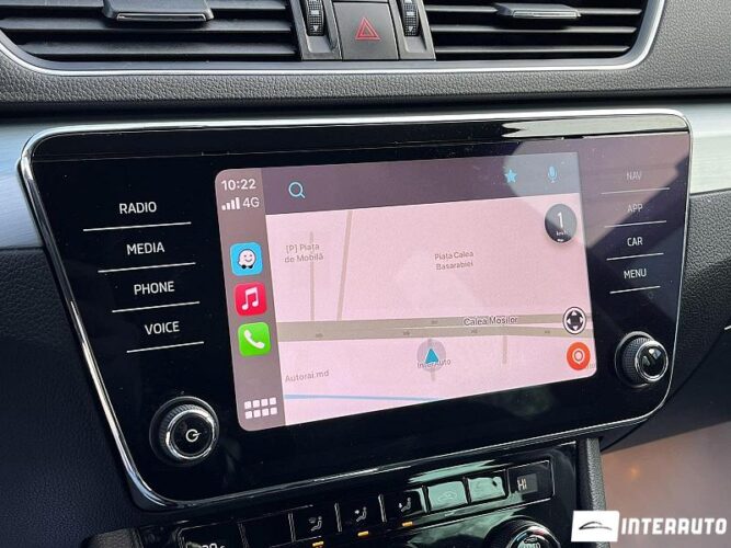 Skoda Superb 43 interauto-car