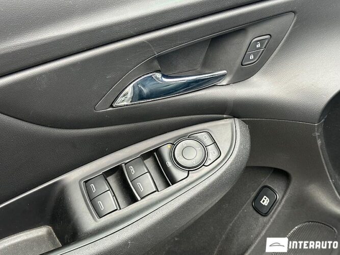 Chevrolet Volt 52 interauto-car