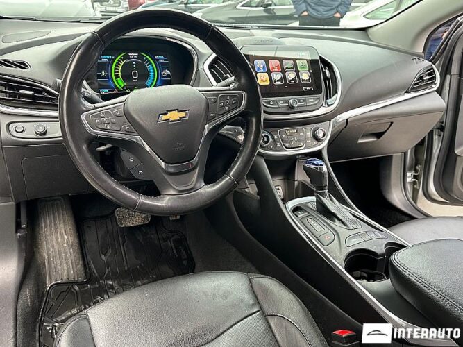 Chevrolet Volt 41 interauto-car