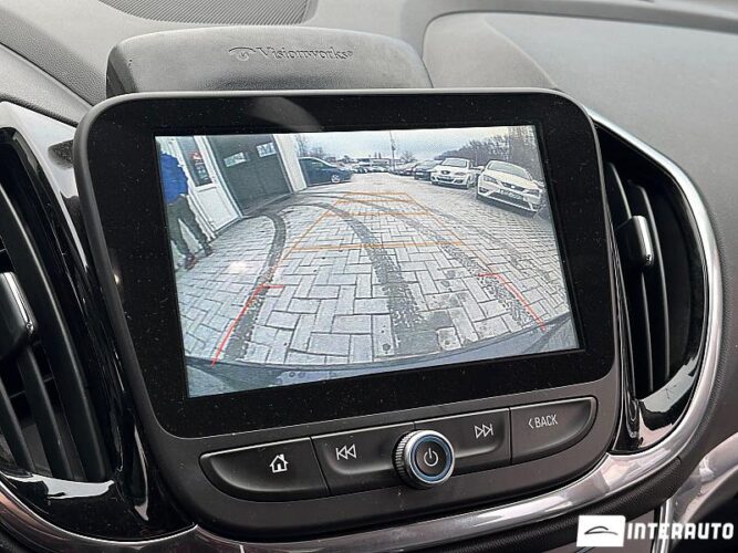 Chevrolet Volt 46 interauto-car