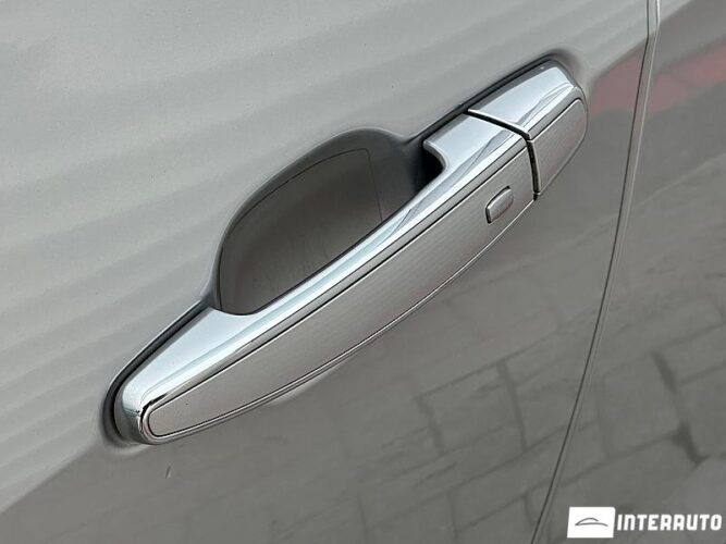 Chevrolet Volt 38 interauto-car