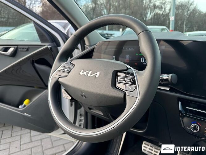 Kia Niro 47 interauto-car