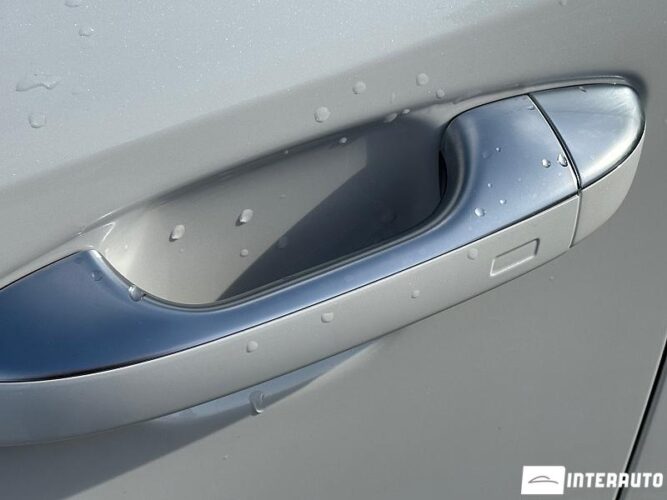 Kia Niro 66 interauto-car