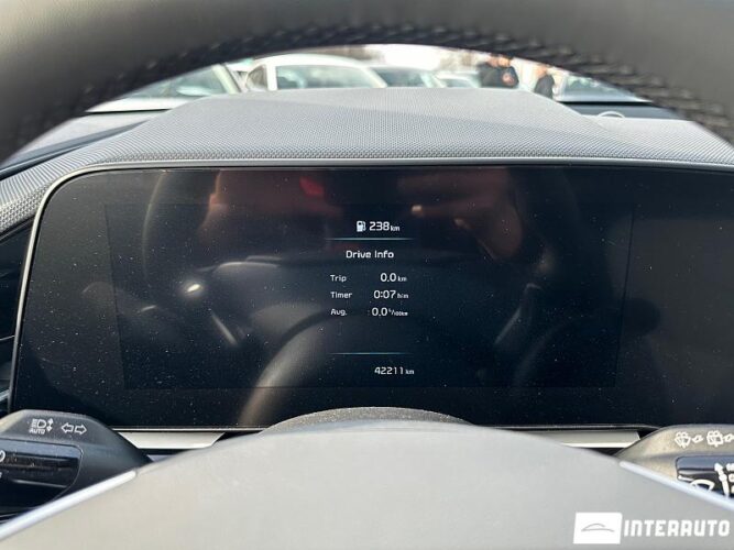 Kia Niro 48 interauto-car