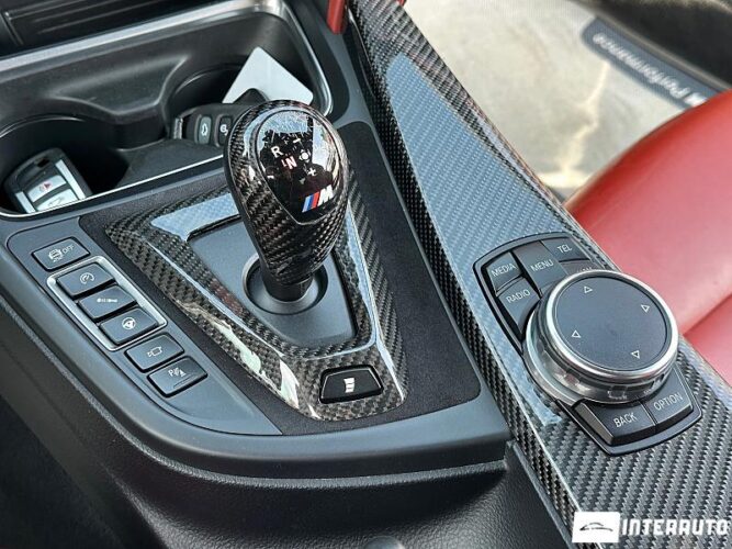 BMW M4 48 interauto-car