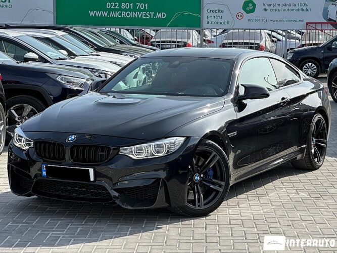 BMW M4 37 interauto-car