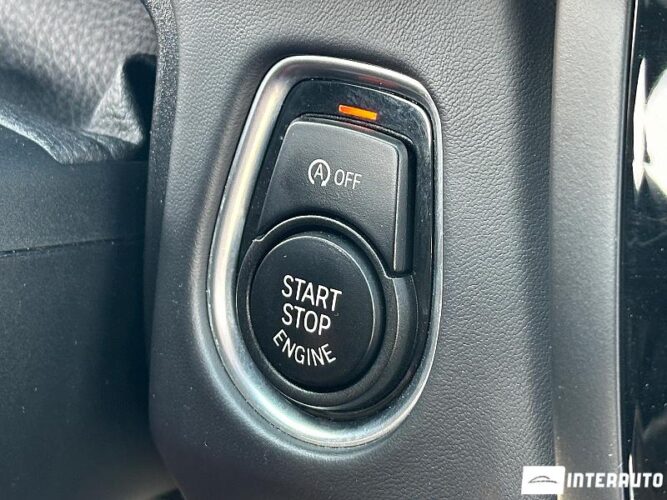 BMW M4 49 interauto-car