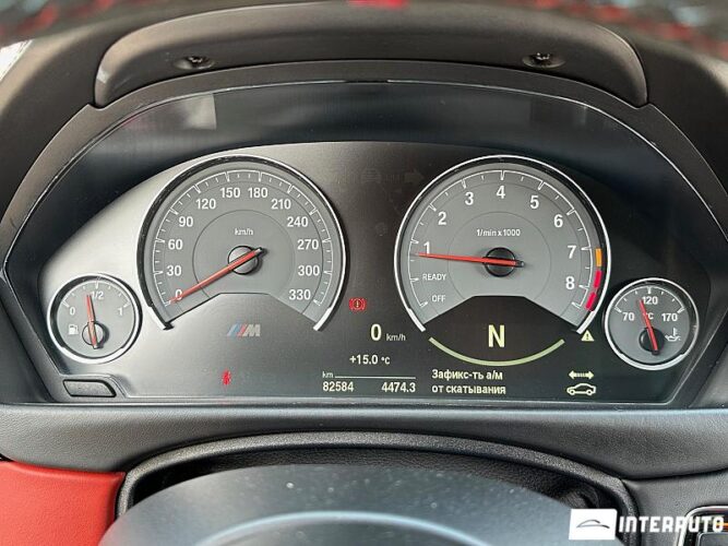 BMW M4 45 interauto-car