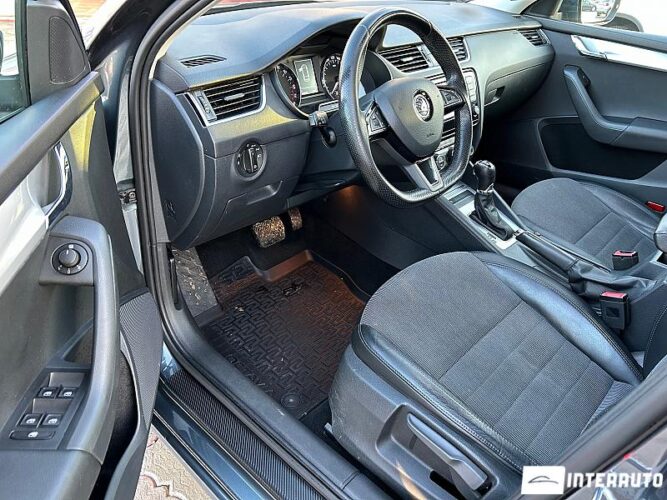 Skoda Octavia 32 interauto-car