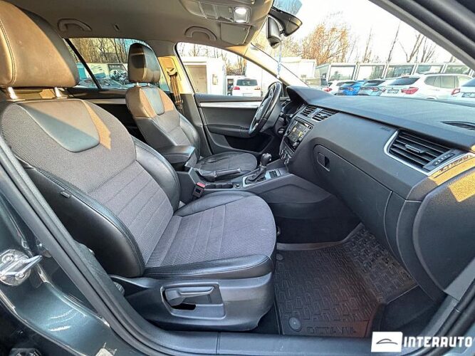 Skoda Octavia 42 interauto-car