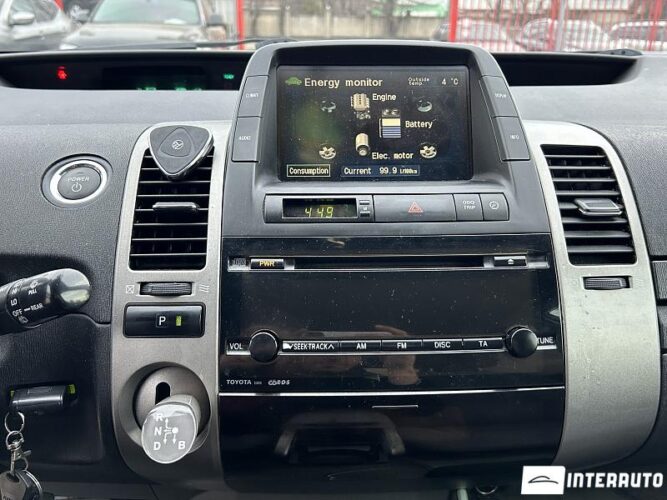 Toyota Prius 37 interauto-car