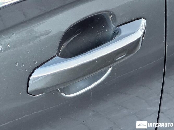 Audi Q5 54 interauto-car