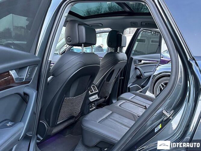 Audi Q5 51 interauto-car