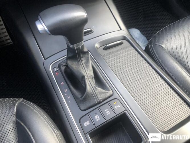 Kia Sorento 42 interauto-car