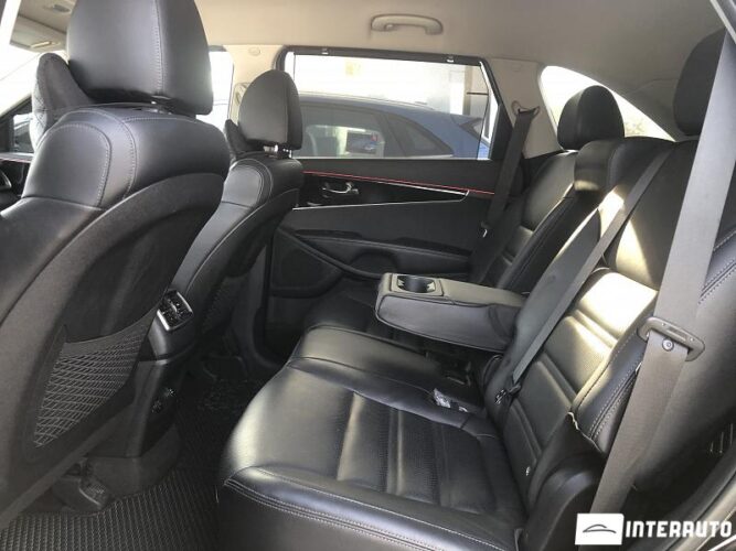 Kia Sorento 37 interauto-car
