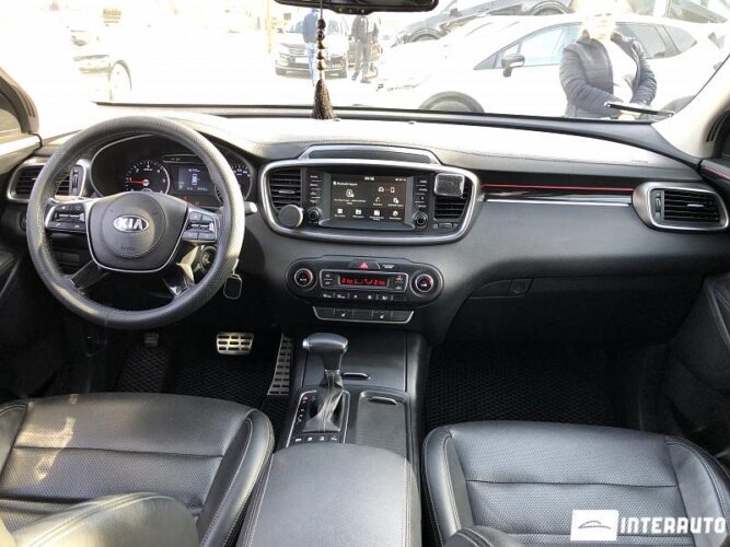 Kia Sorento 34 interauto-car