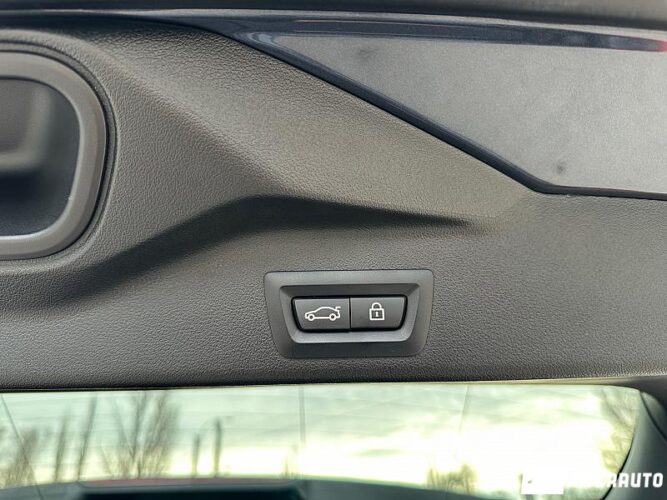 BMW X5 4.5e 61 interauto-car