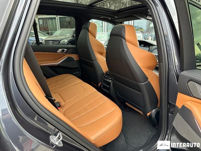 BMW X5 4.5e 60 interauto-car