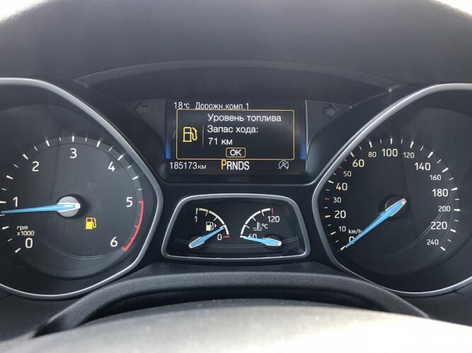 Ford Focus 40 interauto-car