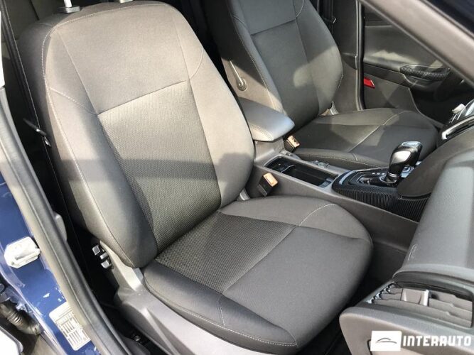 Ford Focus 36 interauto-car