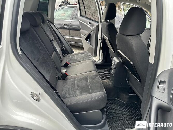 Volkswagen Tiguan 48 interauto-car