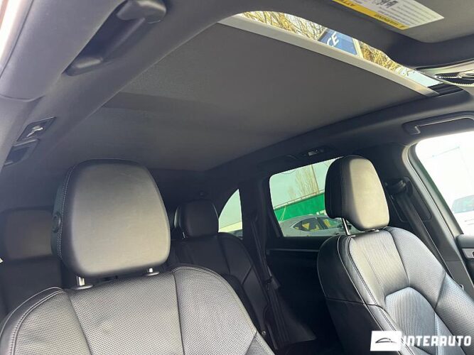 Porsche Cayenne S Hybrid 51 interauto-car