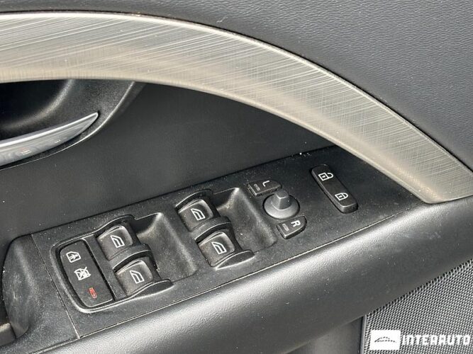 Volvo V 70 40 interauto-car