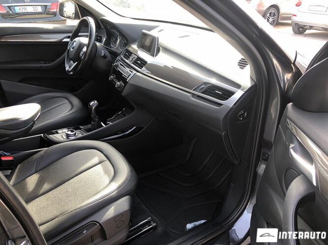 BMW X1 1.6D 37 interauto-car